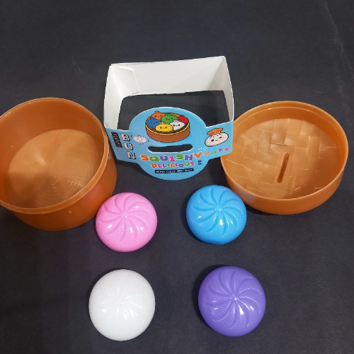 סקווישי  נידו 4 דונאטס דאמפלינג דביק צבעים שונים בקופסה - Squishy Nido 4 Donuts Dumpling AB20638
