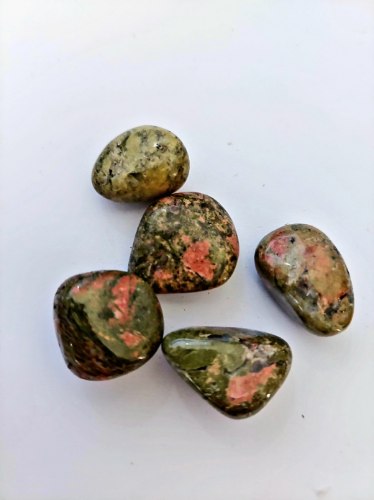 אבן קריסטל יוניקייט