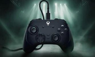בקר משחק חוטי Razer Wolverine V3 Tournament Edition Xbox X|S – בקר שחור עם כבל מחובר, מואר באורות