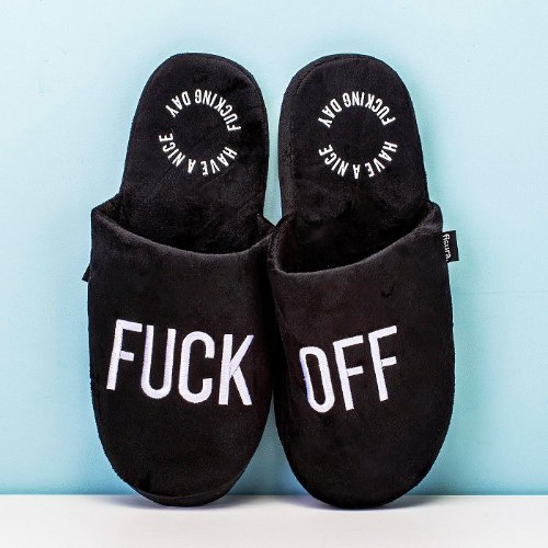 נעלי בית קטיפתיות לגבר עם מסר חד Fuck Off
