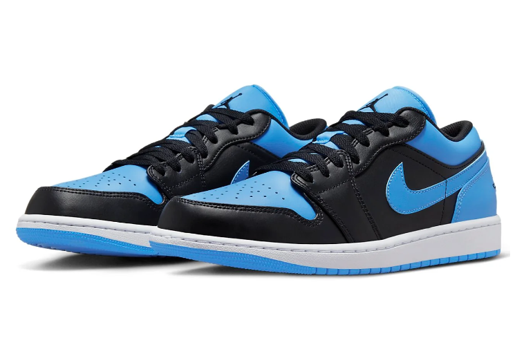 סניקרס Nike Air Jordan 1 Retro Low כחול שחור