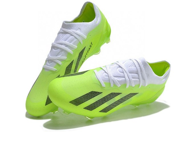 נעלי ילדים כדורגל  Adidas X SpeedPortal ירוק