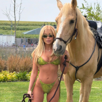 Bikini Taya