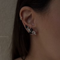 עגילי נילי שחור | עגיל מטפס | עגיל שחור