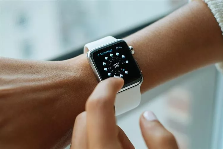 שעון חכם Apple Watch Series 3 GPS 38mm