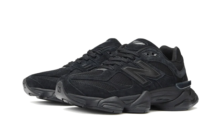 סניקרס New Balance NB9060 שחור - מידה 42