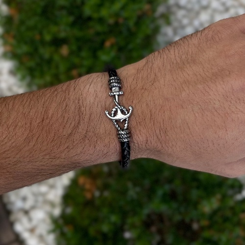 Amadora Bracelet