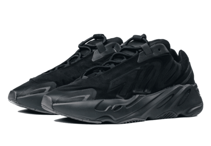 נעלי סניקרס אדידס ייזי Adidas Yeezy 700 MNVN טריפל בלאק