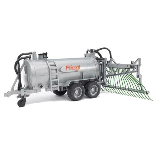 מיכלית מים  - BRUDER FLIEGL 02020