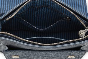 Cross Body דגם FENNA RICAMO בינוני כחול כהה רצועה מתכווננת | 25x7x20 cm
