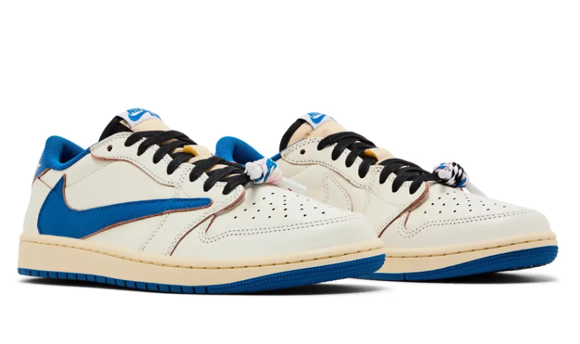 נעלי טראוויס סקוט Air Jordan 1 x Travis Scott לבן כחול