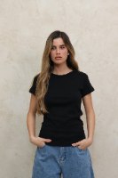 חולצה shiri
