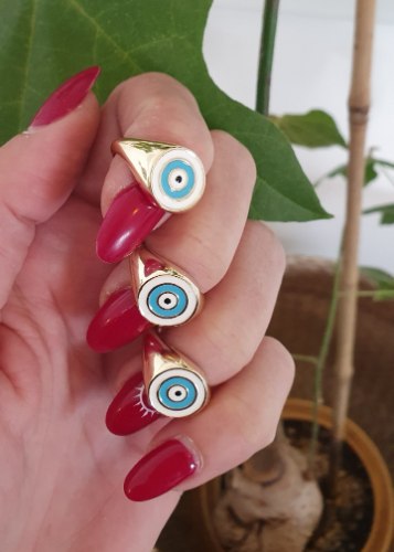 טבעת עין זהובה