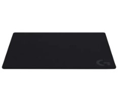 משטח לעכבר גיימינג Logitech G740 – משטח שחור עם לוגו G בפינה הימנית התחתונה על רקע לבן