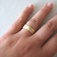 טבעת נישואין נוצה מזהב 14K