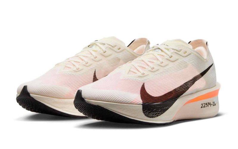 נעלי נייק Nike ZoomX VaporFly ורוד בז'