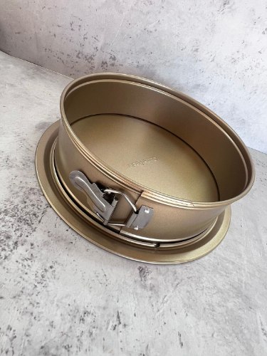 תבנית קפיץ לאפייה נון סטיק 24*8 סמ- CutterPeeler