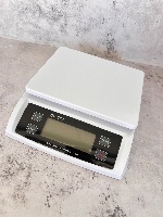 משקל מטבח דיגיטלי עד 30 קילו- שחור