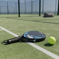 מחבט פאדל מקצועי קל משקל ובולם זעזועים דגם PADEL PRO