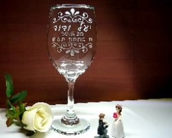 כוס יין לחופה | כוסות יין מעוצבות לחתונה |תאריך עברי ולועזי