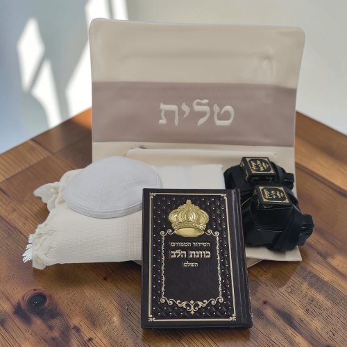 סט טלית ותפילין בהמה דקה מהודר כולל טלית צמר כיסויים דמוי עור וסידור כתר בציפוי זהב