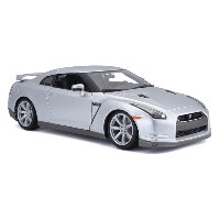 דגם מכונית בוראגו ניסאן ג'י טי אר כסופה 1/18 Bburago Nissan GT-R R35