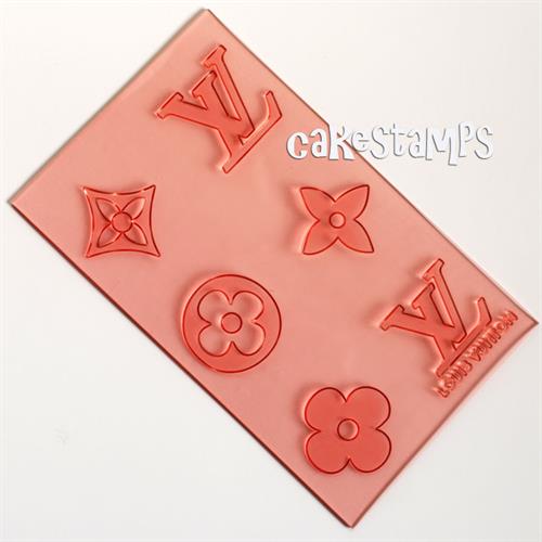 SET OF SIX LOUIS VUITTON ELEMENTS 3*3 CM EACH - IN ONE SURFACE