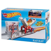 הוט ווילס - מסלול תחנת דלק מכלית מתפוצצת - HOT WHEELS FJN34