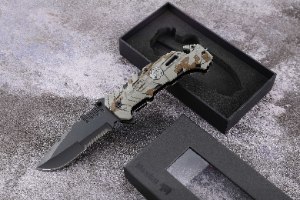 סכין טקטי מנומר folding blade