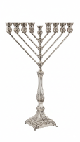 חנוכיה חב"ד כסף טהור רגל פסים ריקוע- 40 ס"מ