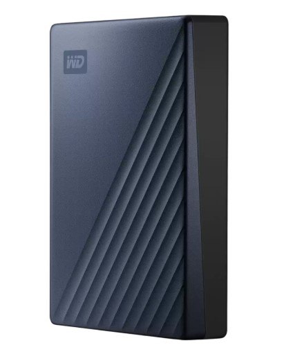 כונן קשיח חיצוני צבע כחול Western Digital My Passport Ultra 5TB – USB-C פריט בודד כחול כהה עם טקסטורה אלכסונית ולוגו WD