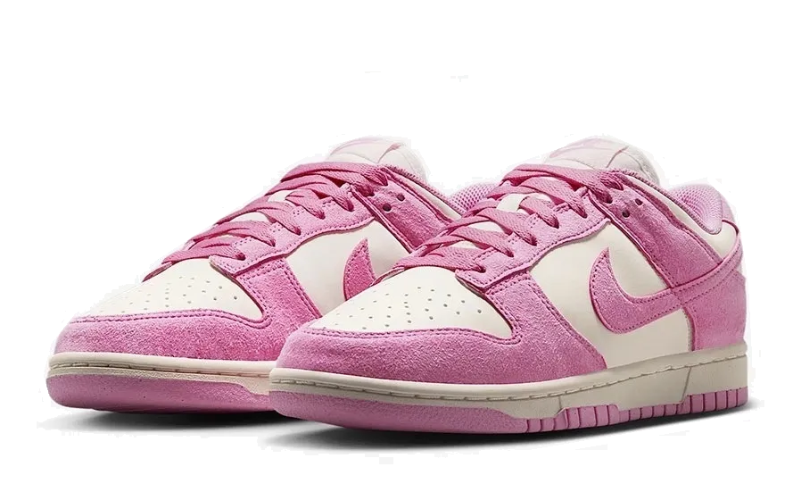 סניקרס נייק Nike Dunk Low ורוד קטיפה