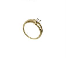טבעת אירוסין זהב צהוב 14K יהלום מרכזי ויהלומים בצדדים MY04140212610