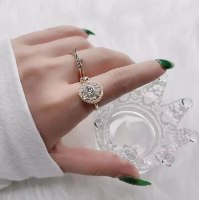 טבעת crystal מסתובבת