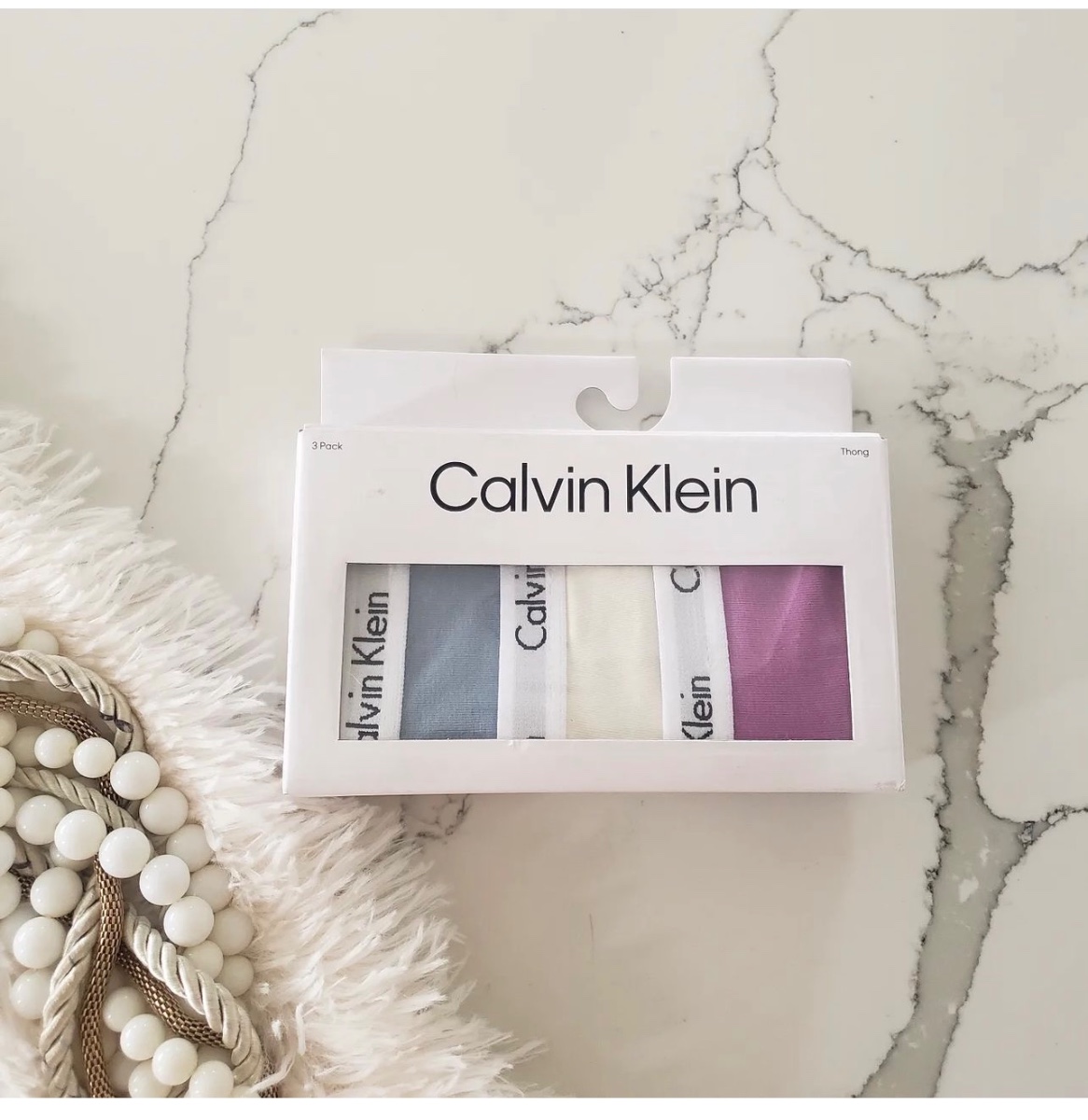 סט מיקס צבעים 3 תחתוני חוטיני קלווין קליין Calvin Klein