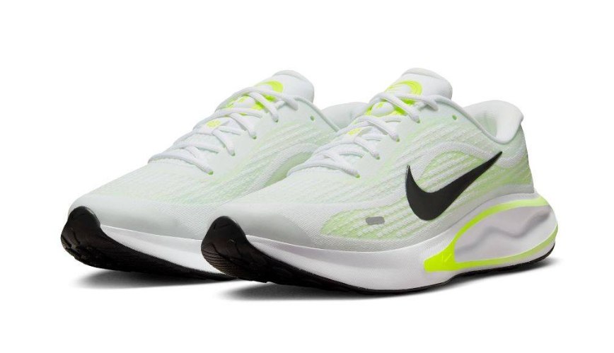 נעלי נייק ריצה Nike Journey Run ירוק לבן