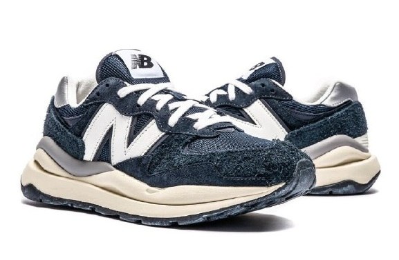 סניקרס ניו בלאנס New Balance NB 5740 כחול נייבי