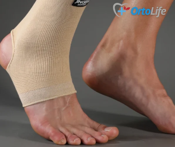 AnkleGuard Ultra - שרוול לחץ לקרסול
