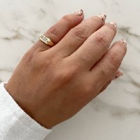 טבעת ג'סטינה לזרת