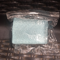 סקווישי  טופ טרנד נידו משטח כחול לבן למעיכה  - Squishy Nido blue and white