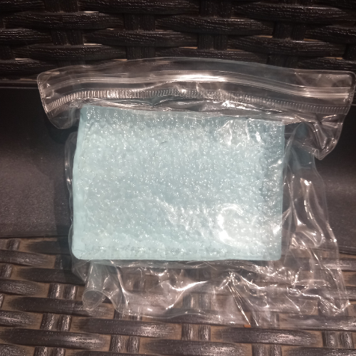סקווישי  טופ טרנד נידו משטח כחול לבן למעיכה  - Squishy Nido blue and white