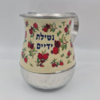 נטלה מתכת עיטור אבסטרקטי כחול מבית תכלת מרדכי