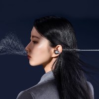 אוזניות בלוטות עוצמתיות בעיצוב חדשני