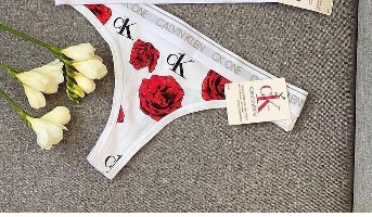 תחתון חוטיני פרחוני קלווין קליין Calvin klein floral red thong