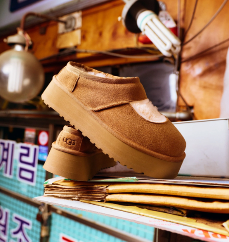 UGG -כפכף 1167612 CHE ביאה מרי גיין חום