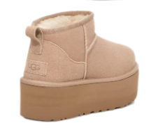 מגף UGG קלאסיק אולטרה מיני פלטפורמה - בז׳