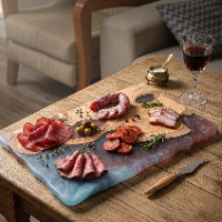 קרש בצבע תכלת וורוד