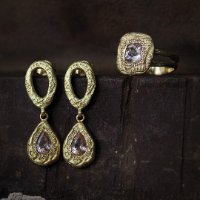 Textured Morganite Teardrop and Diamonds Earrings