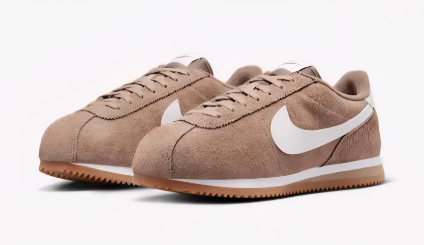 סניקרס Cortez Classic חום