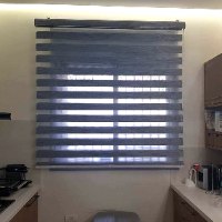 וילון זברה 1.6 גובה ברוחב משתנה ובמגוון צבעים חלקים לבחירה ובאורך קצר או ארוך
